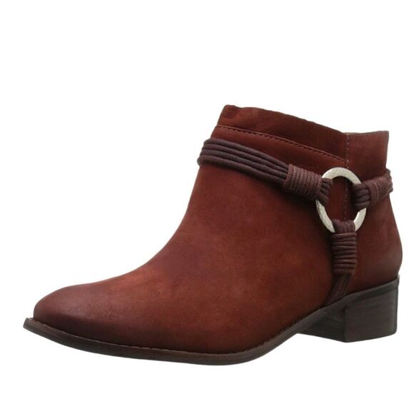 Bernado Francesca Bootie NWOT  - Picture 3 of 11